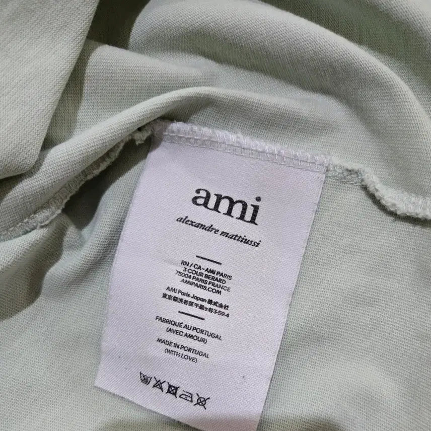[SOLD OUT] 아미 빅하트 자수 반팔티 XL