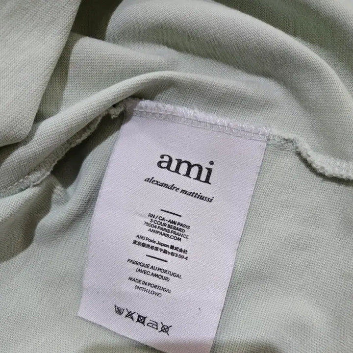 [SOLD OUT] 아미 빅하트 자수 반팔티 XL