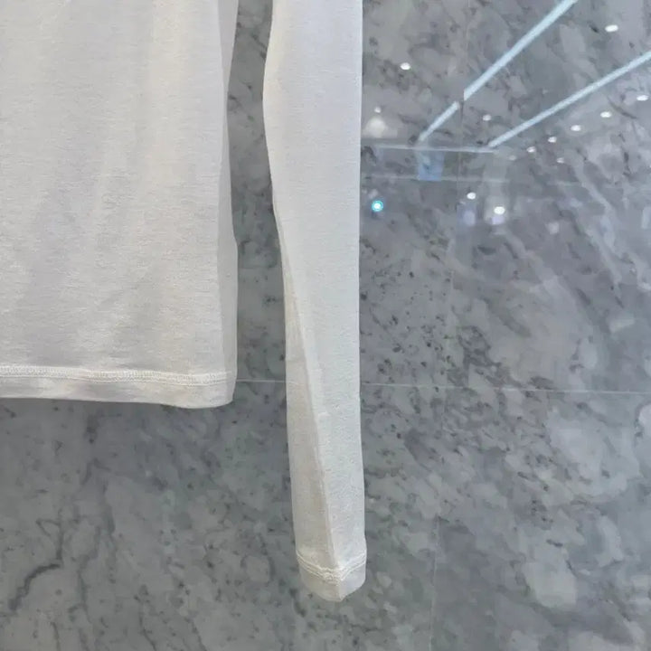 [BUNJANG] Js New York Style Round Button Long Sleeve Shirt / js뉴욕스타일신상 라운드 단추 기본 긴팔 티