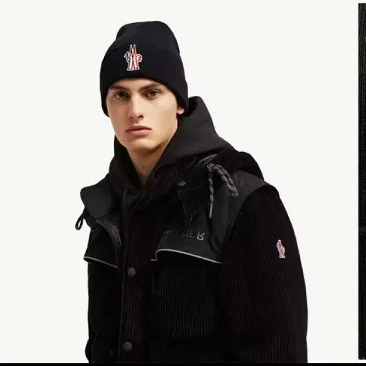 [BUNJANG] Moncler Grenoble Beanie Hat / 몽클레어 그레노블 비니 블랙 판매합니다.
