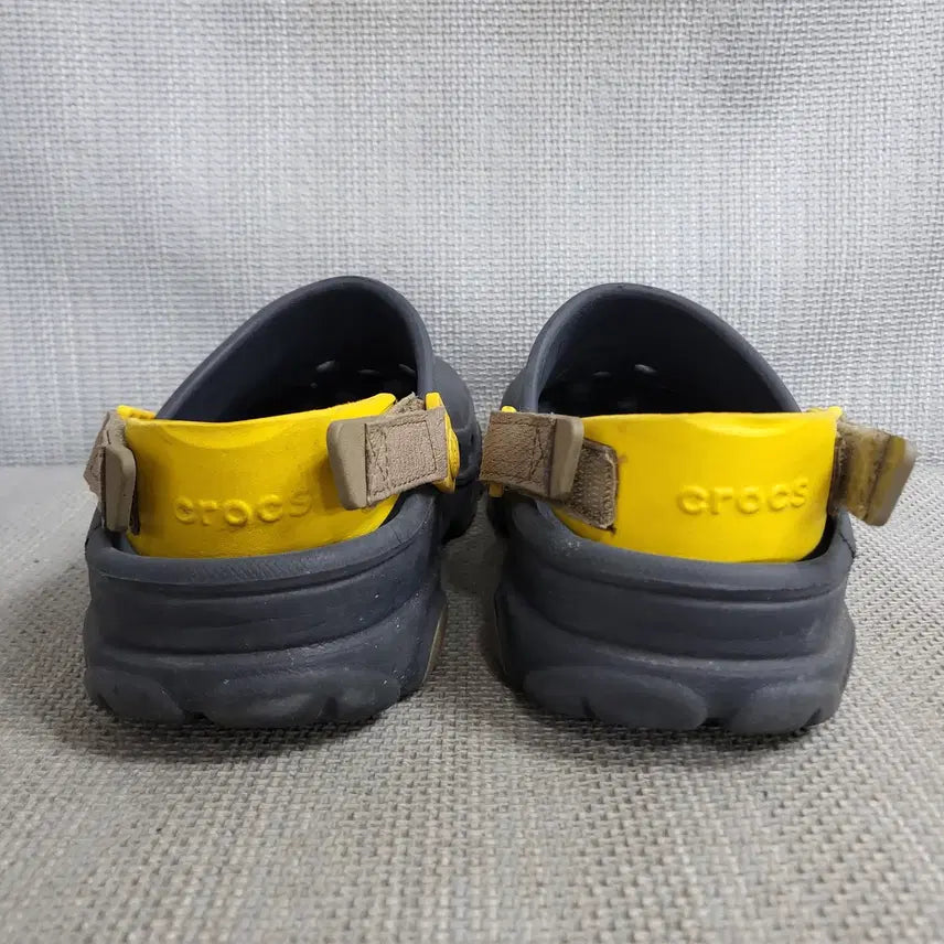 [SOLD OUT] 크록스 슬리퍼 250