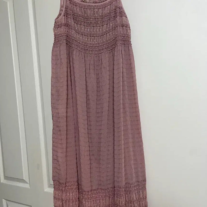 [BUNJANG] Thursday Island Pink Smocked Long Dress / 써스데이 아일랜드 핑크 롱 원피스 캉캉 스모크