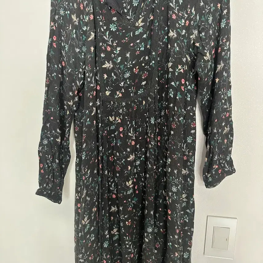 [BUNJANG] Thursday Island Floral Long Dress / Thursday Island 블랙 플라워 롱 원피스