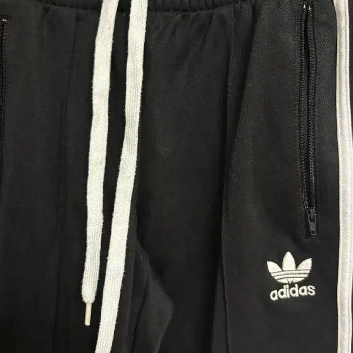 [BUNJANG] Adidas Three-Stripes Track Pants Black M / 아디다스 삼선 트레이닝 바지 블랙 M