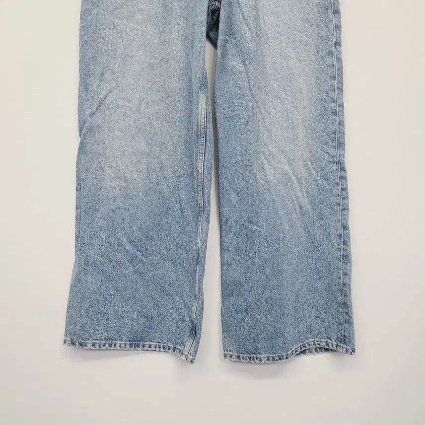 [BUNJANG] COS Tide Wide Leg Jeans Light Blue 25 / COS 코스 타이드 와이드 레그 진 연청 25