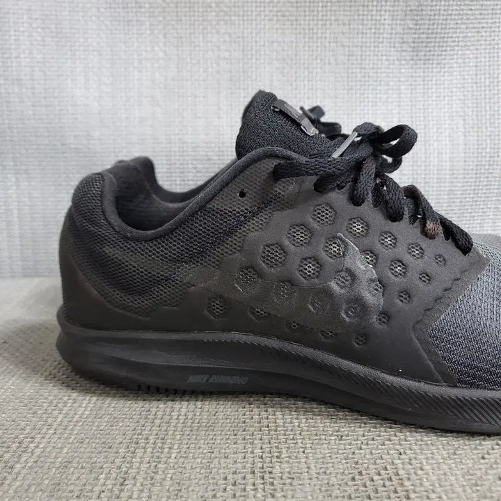 [BUNJANG] Nike Running Shoes 255 / 나이키 런닝화 255