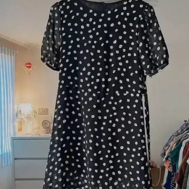 [BUNJANG] Daisy Pattern Mini Dress / 데이지 반팔 미니원피스