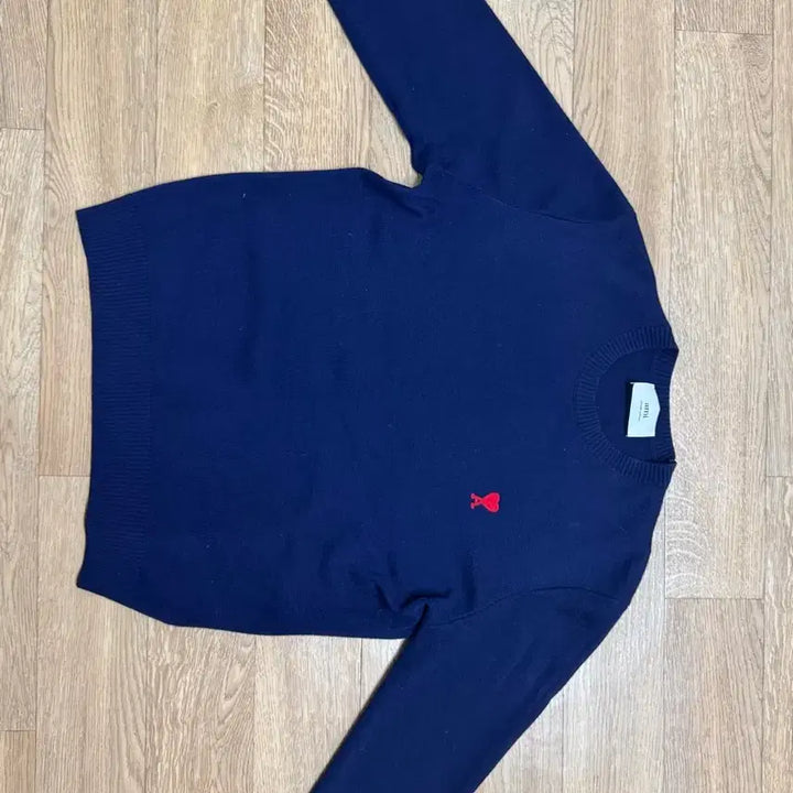 [BUNJANG] AMI Small Heart Logo Crewneck Knit / 아미 니트