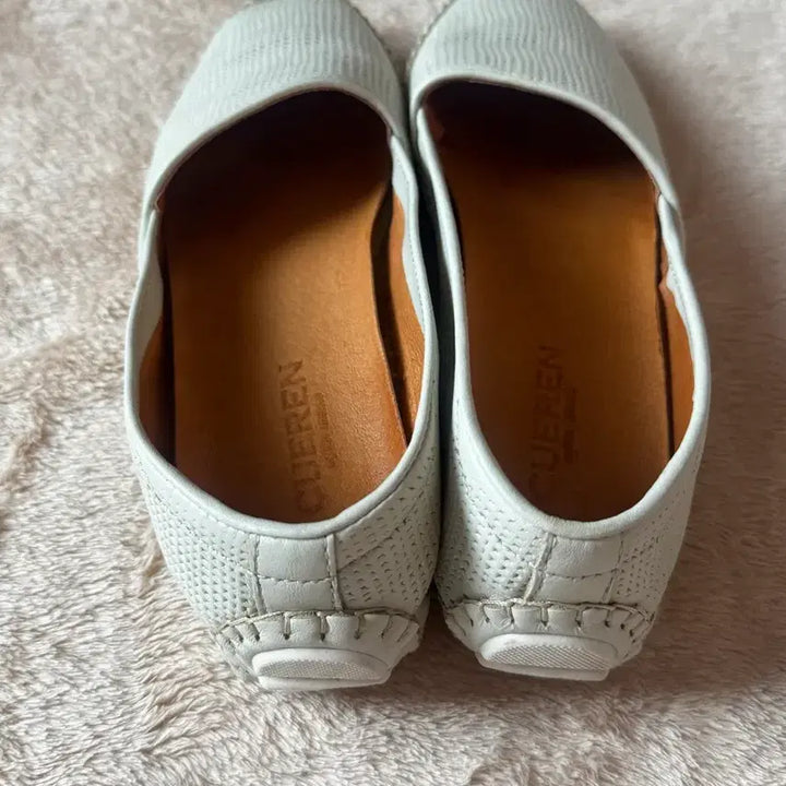 [SOLD OUT] 쿠에른 로퍼