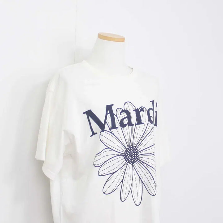 [SOLD OUT] [정품] 마르디 메크르디 여성 라운드티 반팔 면 신상 프리사이즈 정인샵