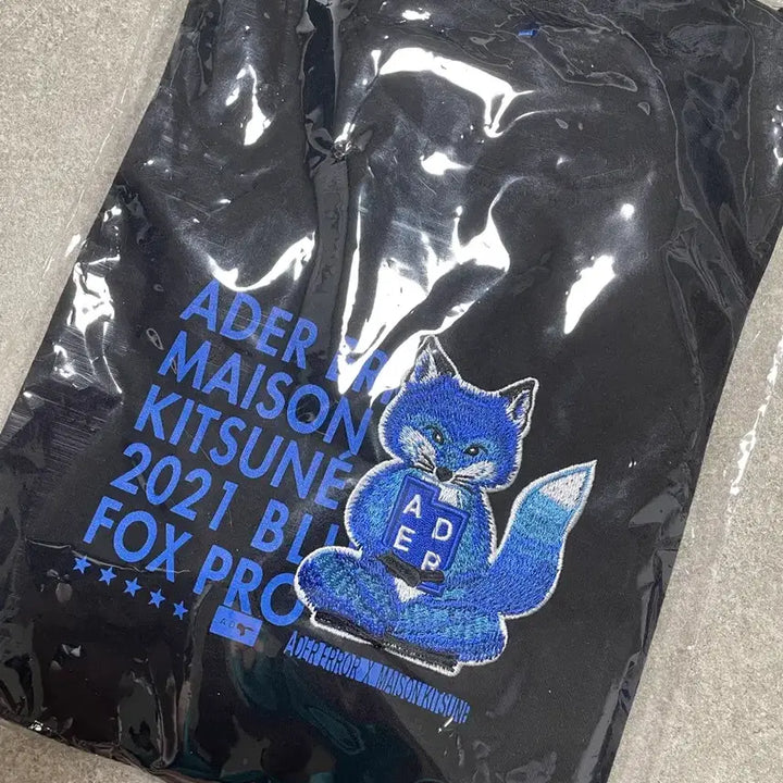[SOLD OUT] 메종 키츠네 x 아더에러 메디테이션 폭스 티셔츠 블랙 [XL]