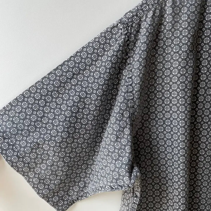 [SOLD OUT] 노스페이스 패턴 반팔셔츠