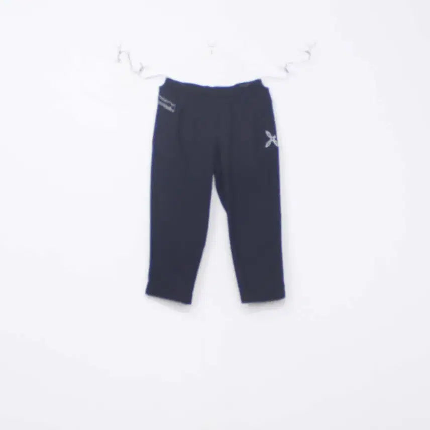 [SOLD OUT] 정품] 몬츄라 여성 등산 바지 레저 5부 7부 팬츠 냉감 M사이즈 정인샵