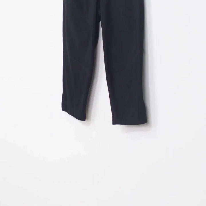 [SOLD OUT] 정품] 몬츄라 여성 등산 바지 레저 5부 7부 팬츠 냉감 M사이즈 정인샵