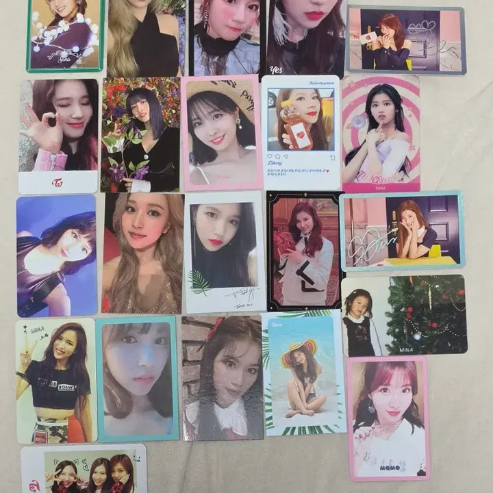 [BUNJANG] Twice Sana, Mina, Momo Album Photocard Bundle Set / 사나 미나 모모 옛날앨범 랜덤포카 일괄 twice 트와이스