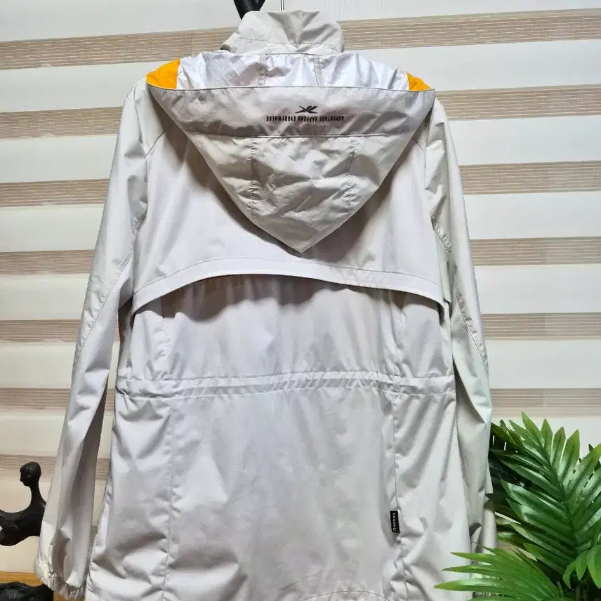 [SOLD OUT] 리복 후드 바람막이 자켓 M