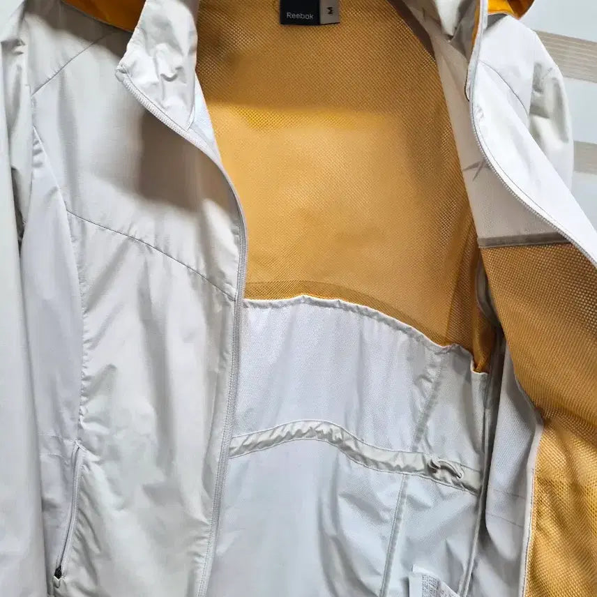 [SOLD OUT] 리복 후드 바람막이 자켓 M