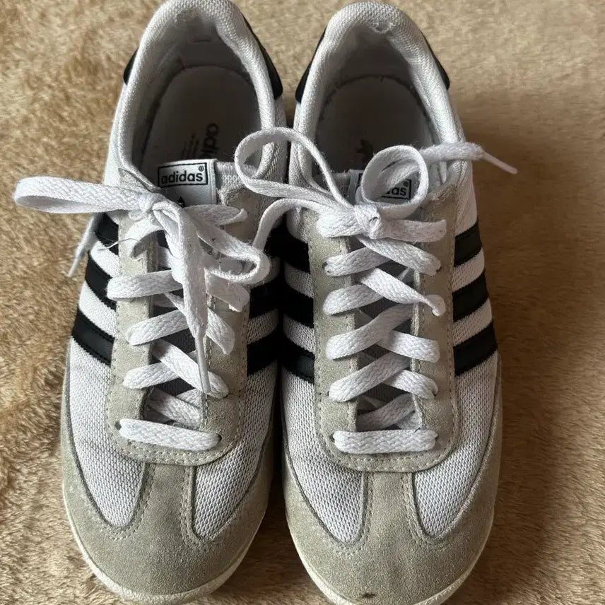 [BUNJANG] Adidas Dragon White Sneakers / 아디다스 드래곤 화이트