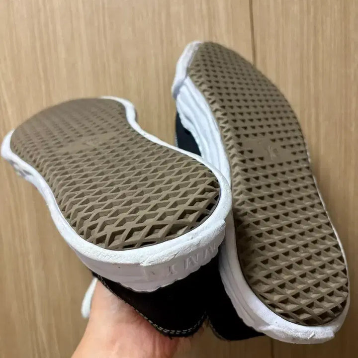 [SOLD OUT] 미하라야스히로 베이커 45 사이즈