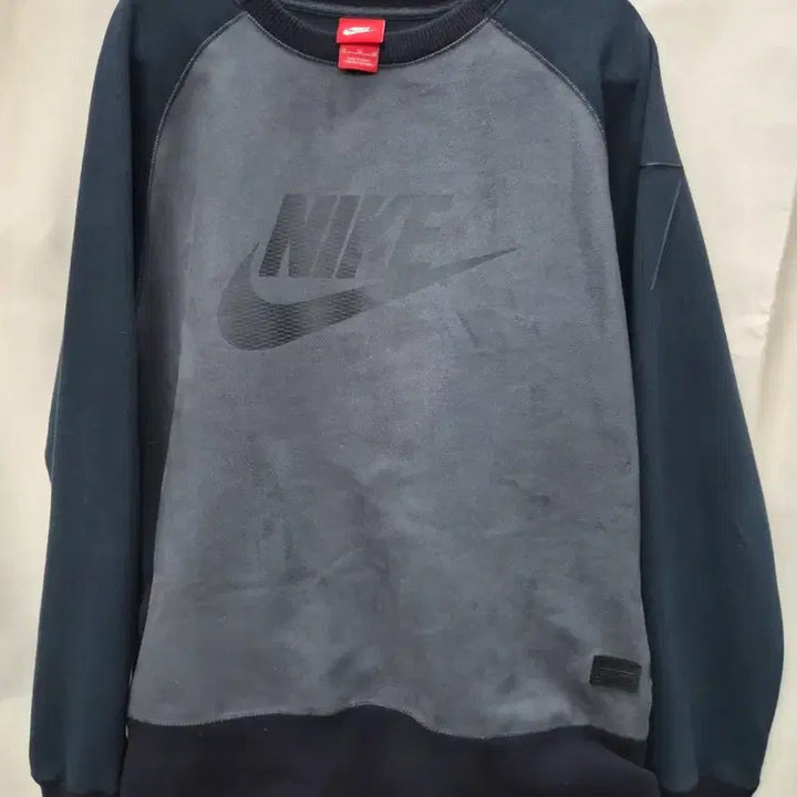 [BUNJANG] Nike Black Sweatshirt / 나이키 블랙 스웨트 셔츠