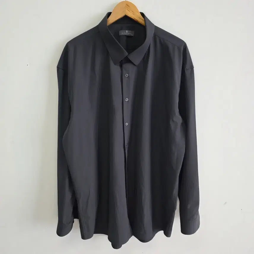 [BUNJANG] Nicole Chandelier Black Shirt 130 / 니콜샹질르 블랙 셔츠 130