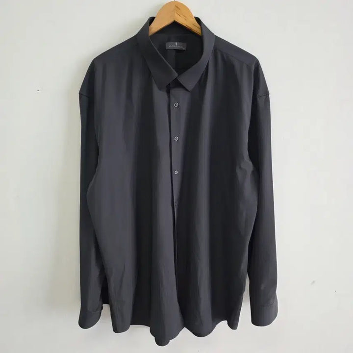 [BUNJANG] Nicole Chandelier Black Shirt 130 / 니콜샹질르 블랙 셔츠 130
