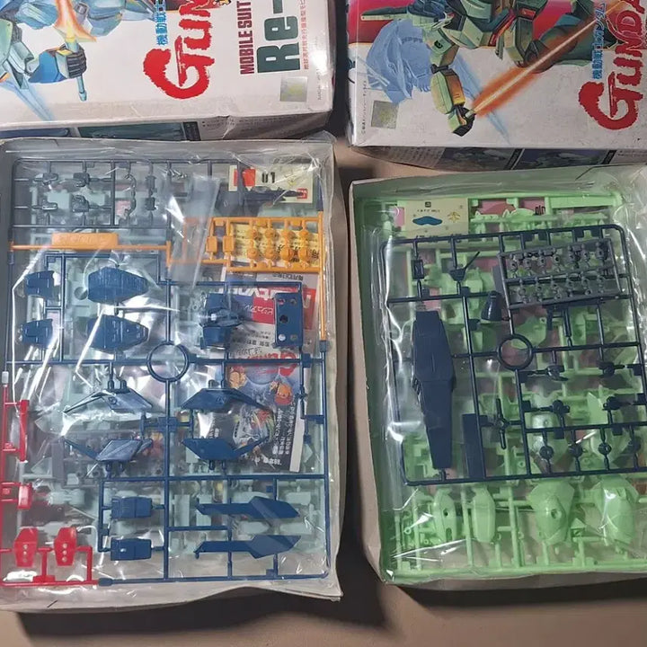 [SOLD OUT] 건담 역습의 샤아 Re-GZ 제간 프라모델 일괄 급처