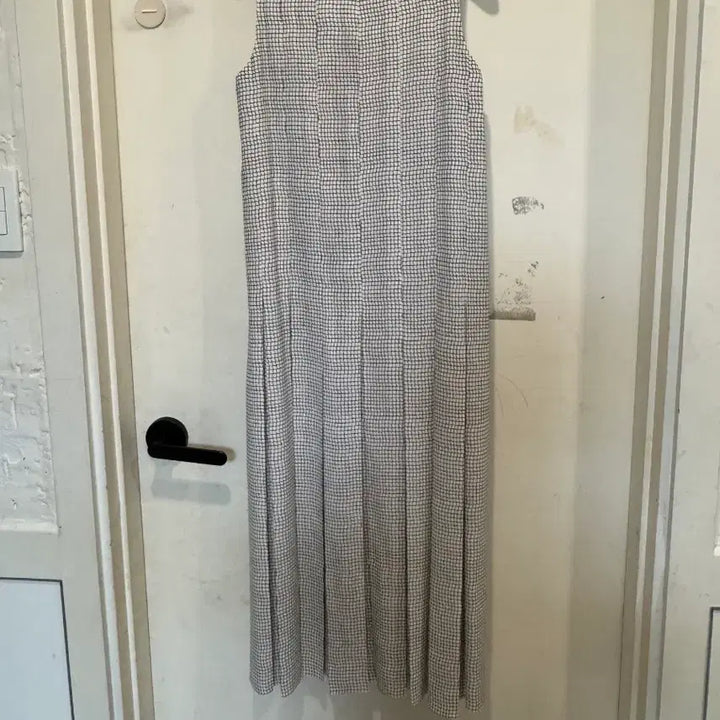 [BUNJANG] COS Pleated Sleeveless Dress / COS  코스 민소매 플리츠 원피스