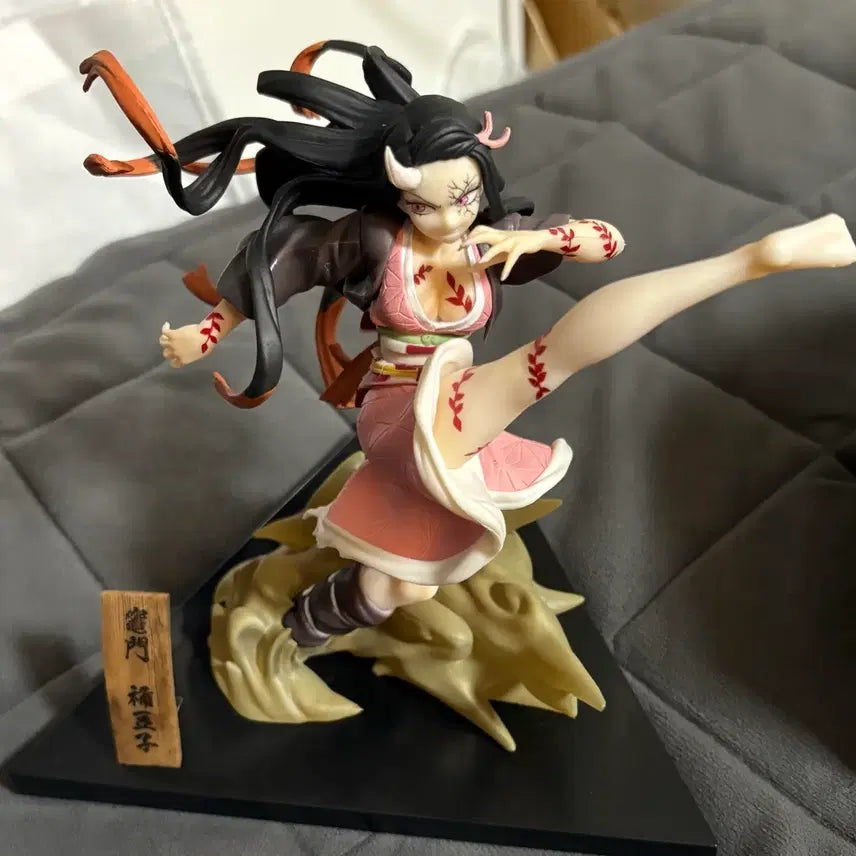 [BUNJANG] Demon Slayer Entertainment District Arc Ichiban Kuji Figure Bundle Set / 귀멸의칼날 유곽편 이치방쿠지 피규어 4종