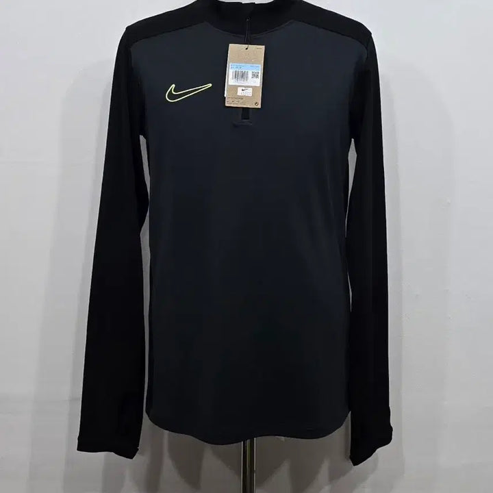[SOLD OUT] [95] 남성 나이키 블랙 하프집업 긴팔 티셔츠 새상품