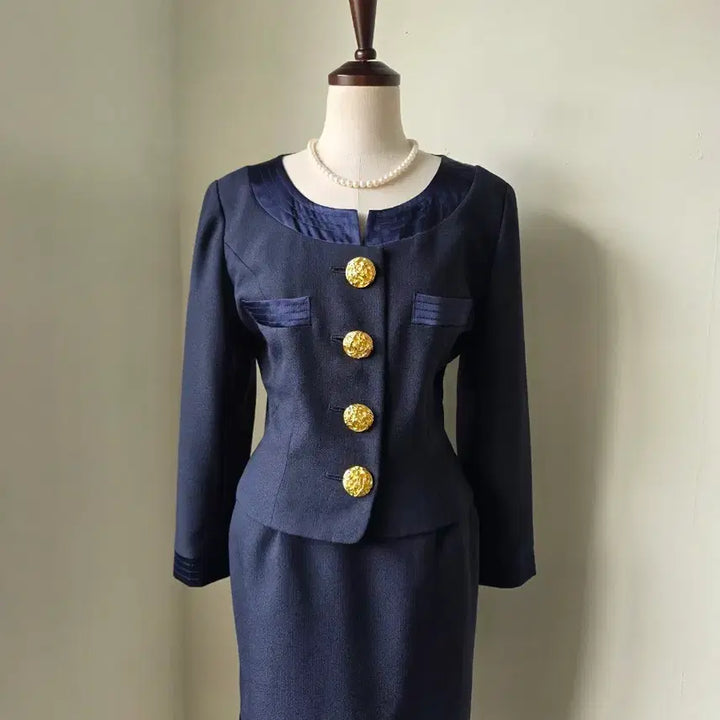 [BUNJANG] Navy Satin Gold Button Set / 네이비 새틴 포인트 볼드 금장 단추 셋업