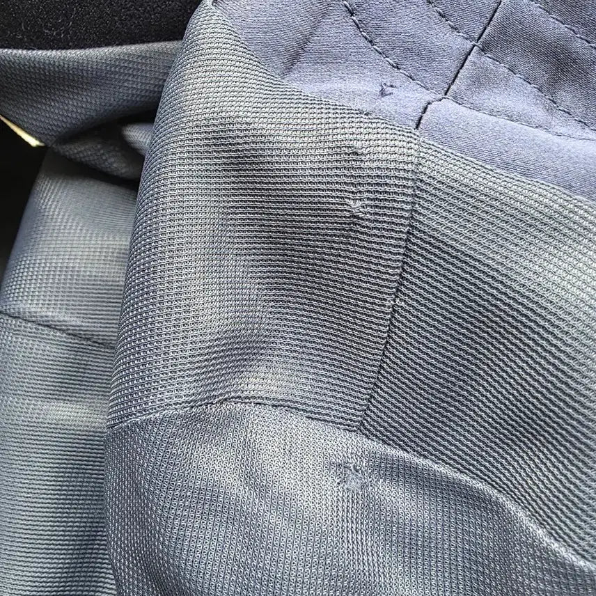 [BUNJANG] Navy Satin Gold Button Set / 네이비 새틴 포인트 볼드 금장 단추 셋업