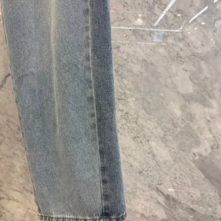 [BUNJANG] Js New York Style Washed Medium Blue Denim Wide Jeans / js뉴욕스타일신상 워싱 중청 세미 데님 와이드 청바지