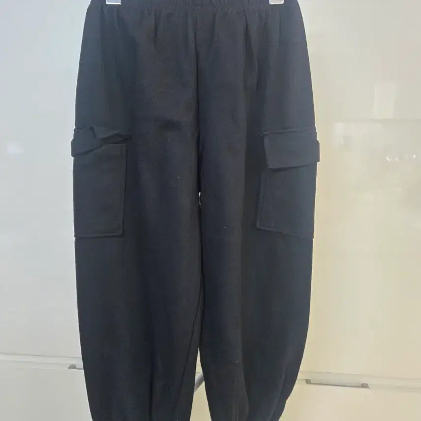 [BUNJANG] Black Cargo Jogger Pants / 블랙 카고 조거팬츠