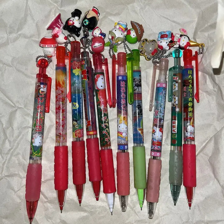 [BUNJANG] Kitty Bundle Set of Vintage Mechanical Pencils and Pens / 일괄)고전키티샤프/볼펜/킽스/키티스트랩