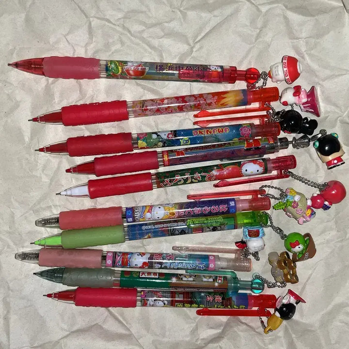 [BUNJANG] Kitty Bundle Set of Vintage Mechanical Pencils and Pens / 일괄)고전키티샤프/볼펜/킽스/키티스트랩
