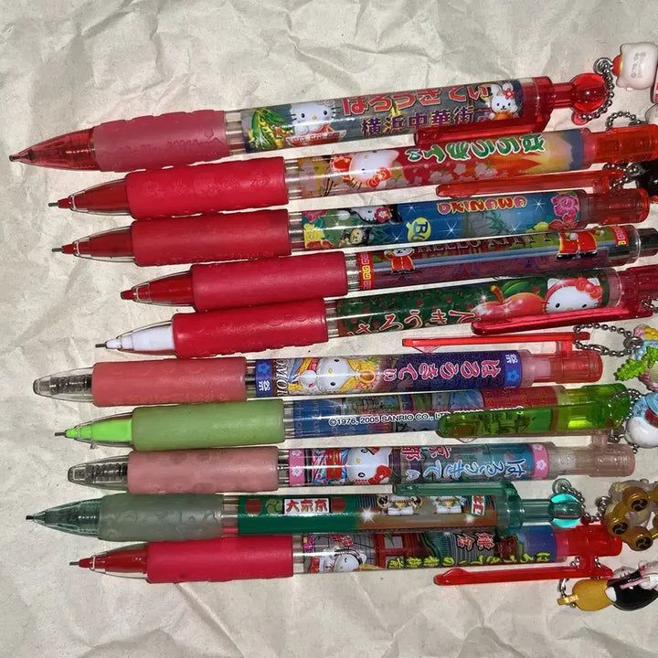 [BUNJANG] Kitty Bundle Set of Vintage Mechanical Pencils and Pens / 일괄)고전키티샤프/볼펜/킽스/키티스트랩