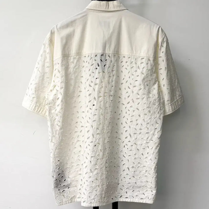 [BUNJANG] Ami Embroidered Half Shirt - XL / 아미 엠브로이더드 하프 셔츠