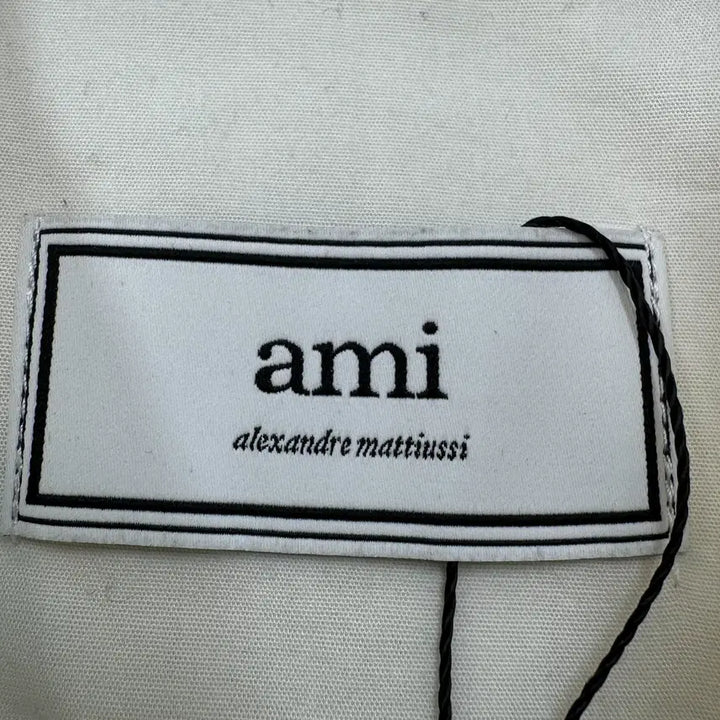 [BUNJANG] Ami Embroidered Half Shirt - XL / 아미 엠브로이더드 하프 셔츠
