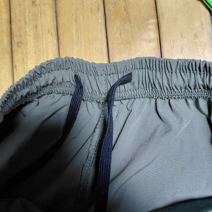 [BUNJANG] Khaki Cargo Shorts / 카키색 카고 반바지 5부