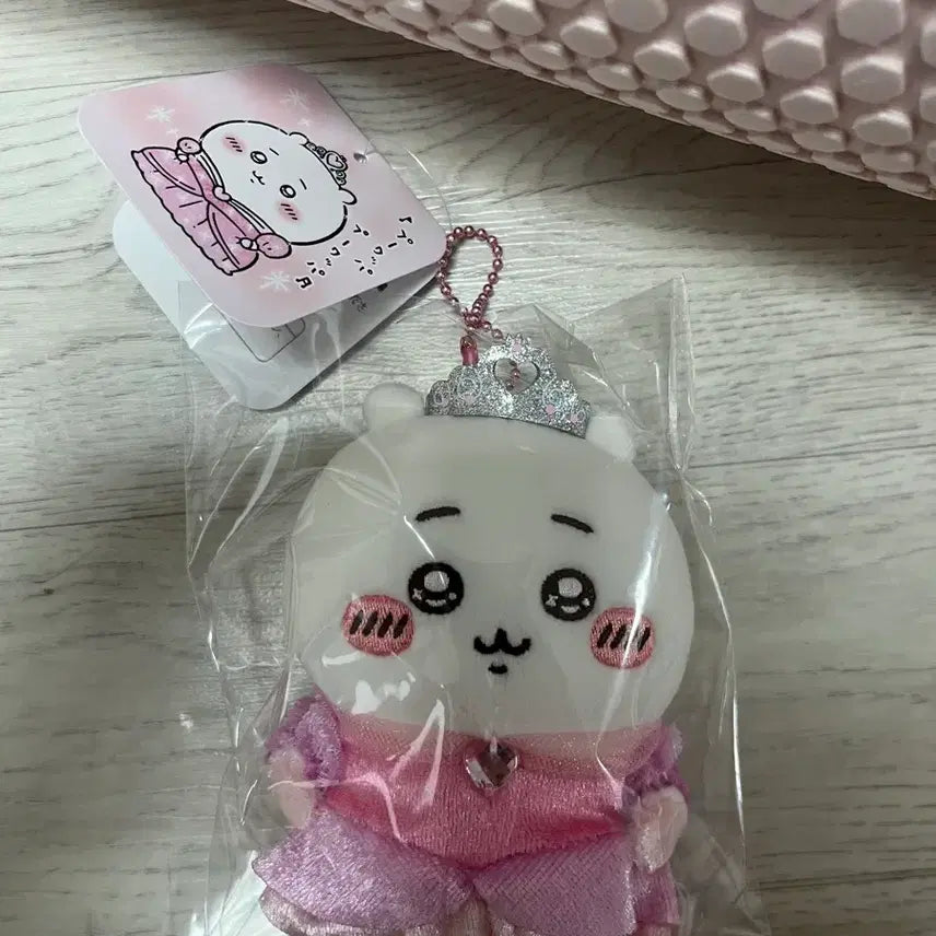 [BUNJANG] Chiikawa Princess Keyring / 치이카와 공주 키링