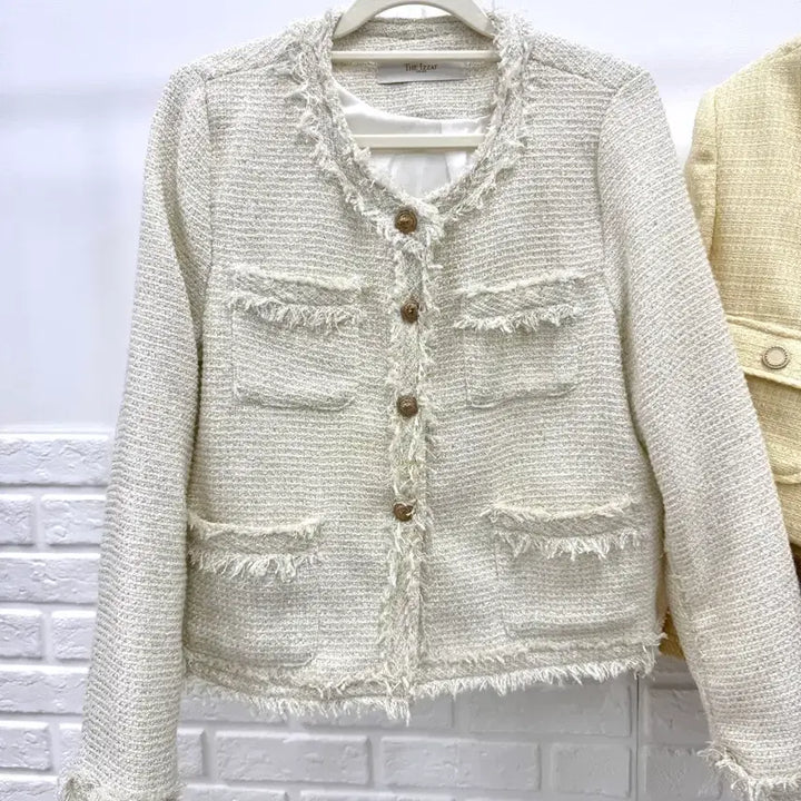 [BUNJANG] THE IZZAT Ivory Tweed Jacket / THE IZZAT 아이보리 트위드 자켓