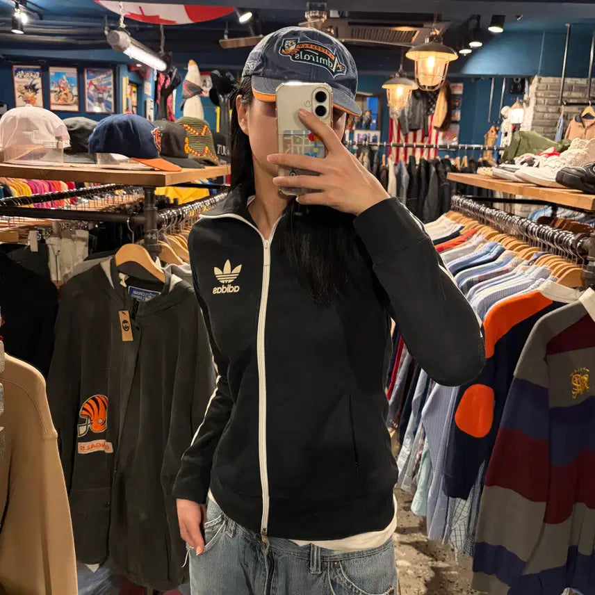 [BUNJANG] Adidas Logo Track Top Jersey / adidas 아디다스 로고 트랙탑 져지