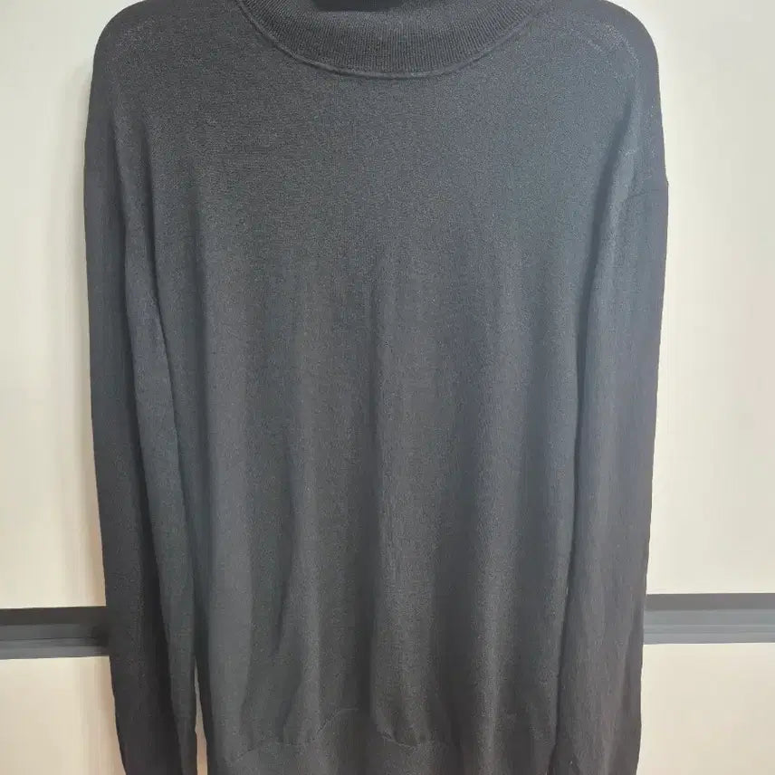 [BUNJANG] Moncler Turtleneck Knit Sweater / 몽클레르 터틀넥 니트 판매합니다.