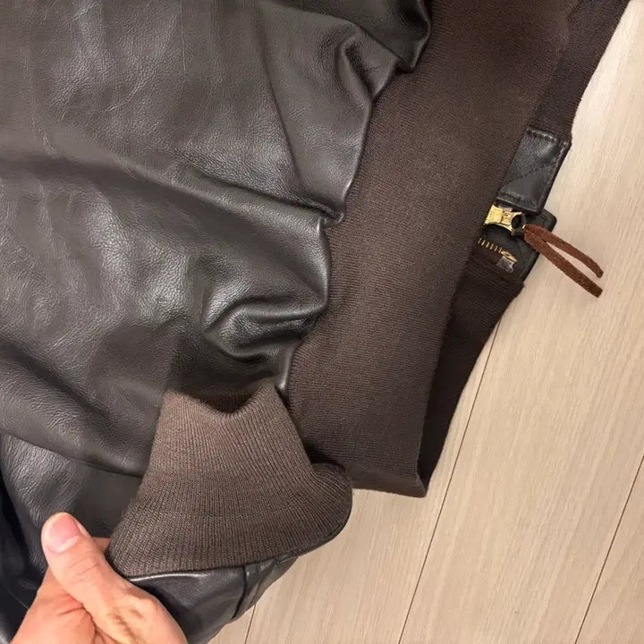 [SOLD OUT] (36size) 콕핏 a-2 차심 홀스하이드 가죽자켓