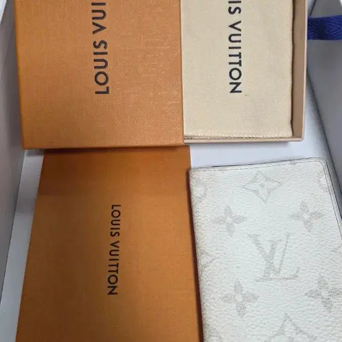 [SOLD OUT] 루이비통 오거나이저