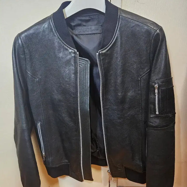 [BUNJANG] Noir Larmes MA-1 Leather Jacket / 44) 느와르 라르메스 MA-1 가죽 자켓