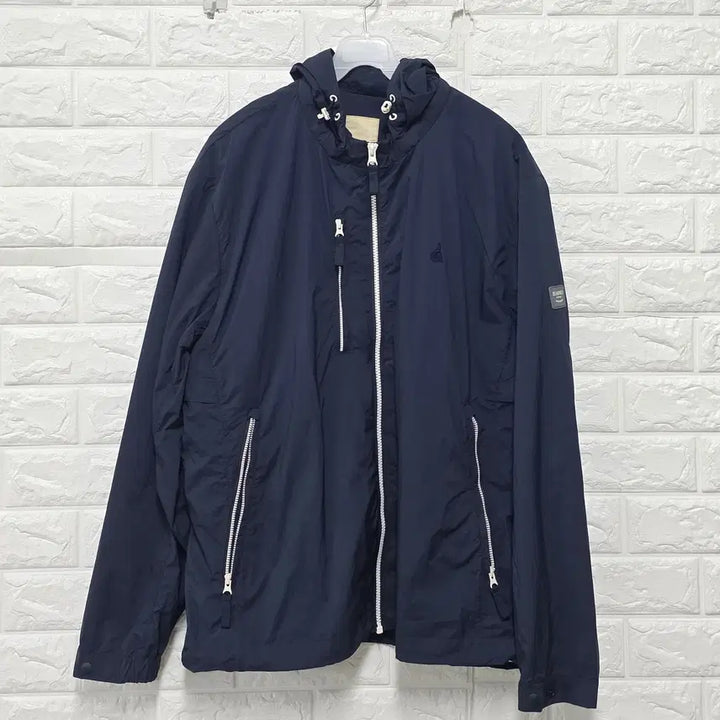 [SOLD OUT] 105 22s 빈폴 네이비 바람막이 C832