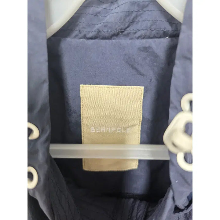 [SOLD OUT] 105 22s 빈폴 네이비 바람막이 C832