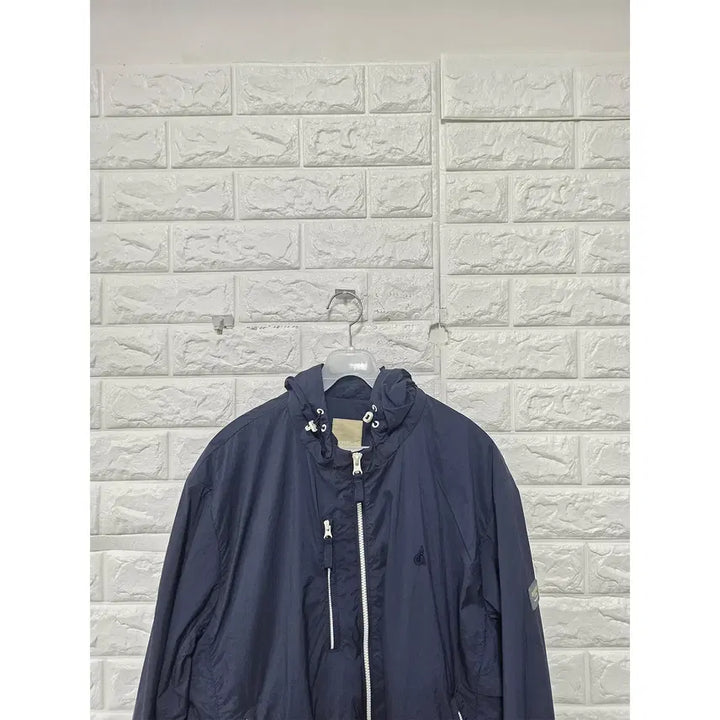 [SOLD OUT] 105 22s 빈폴 네이비 바람막이 C832